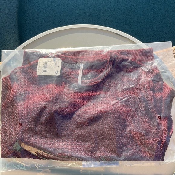 NWT Free People H2O Crew Pullover Open Stitch Knit Top Red Small OB1505557 Party - Picture 8 of 9